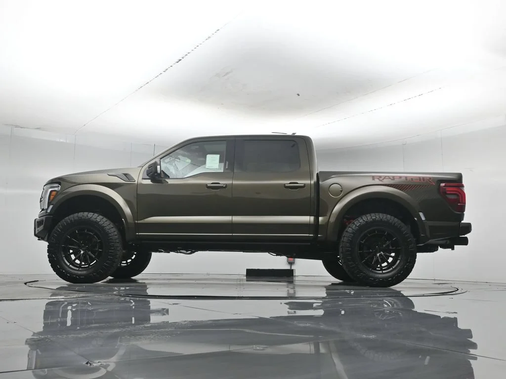 New 2026 Shelter Green Ford Raptor image 7