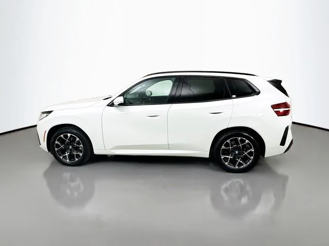 Used 2026 White BMW 30 xDrive image 4