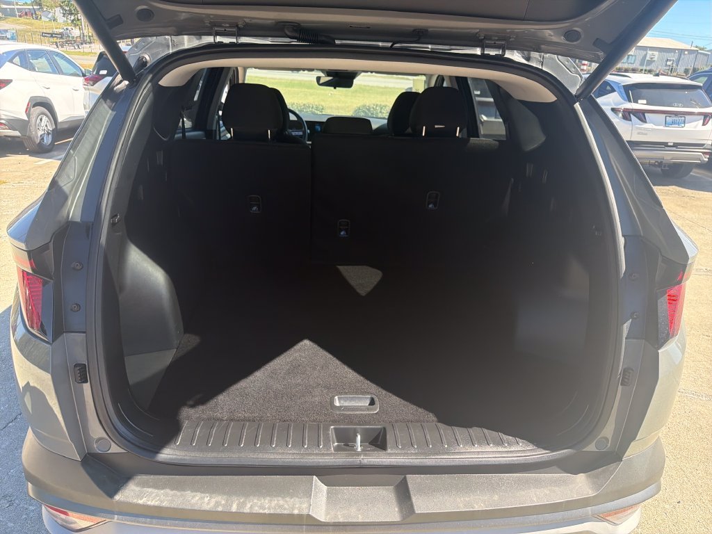 Used 2026 Gray Hyundai SEL image 9