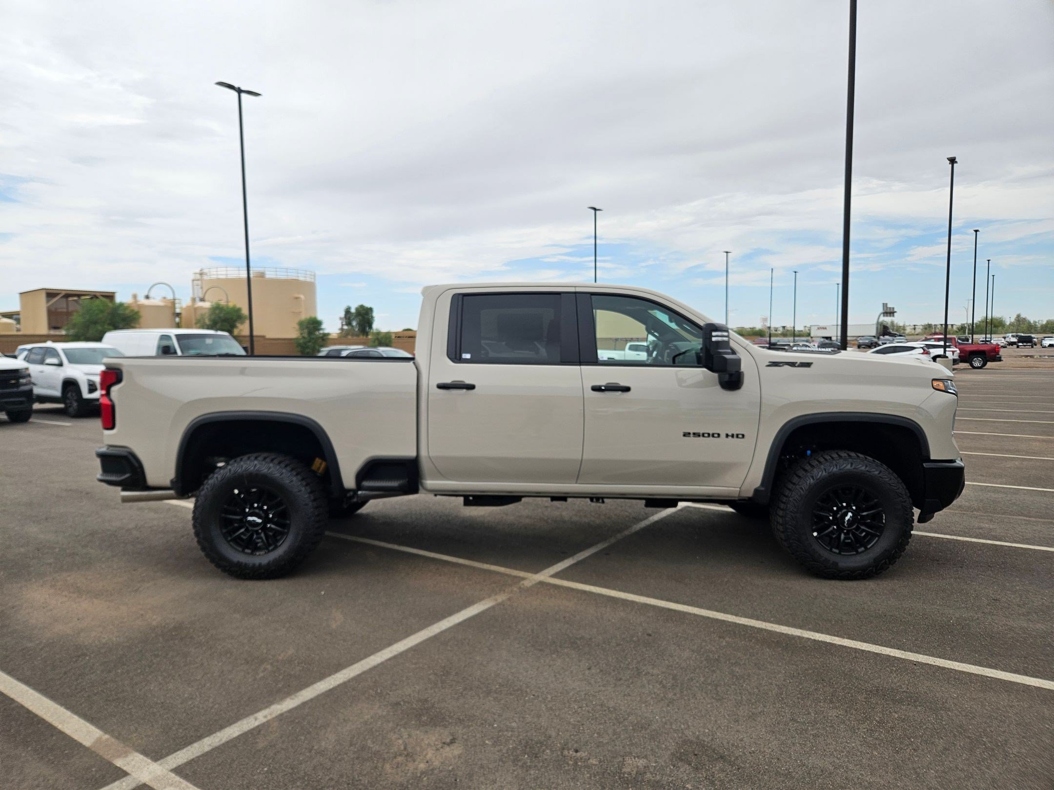New 2026 White Sands Chevrolet ZR2 image 11
