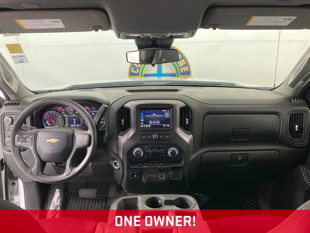 Used 2023 White Chevrolet Custom image 6