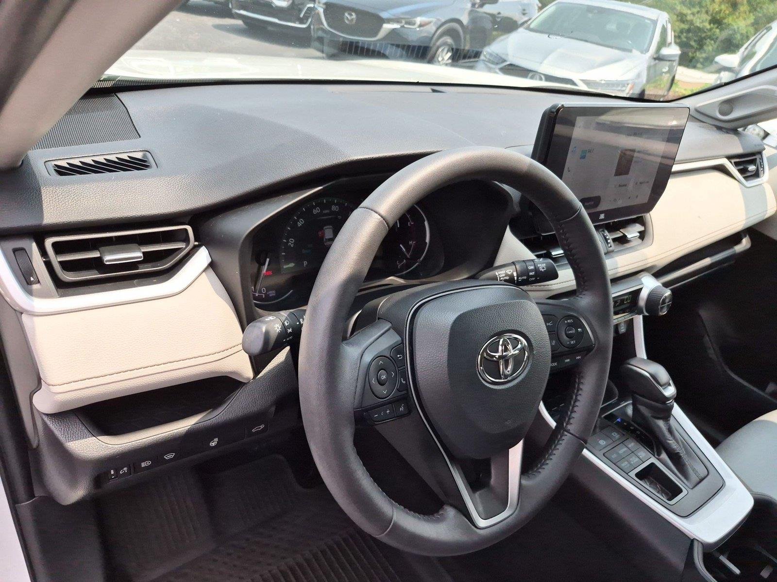 Used 2023 Wind Chill Pearl Toyota XLE Premium image 19