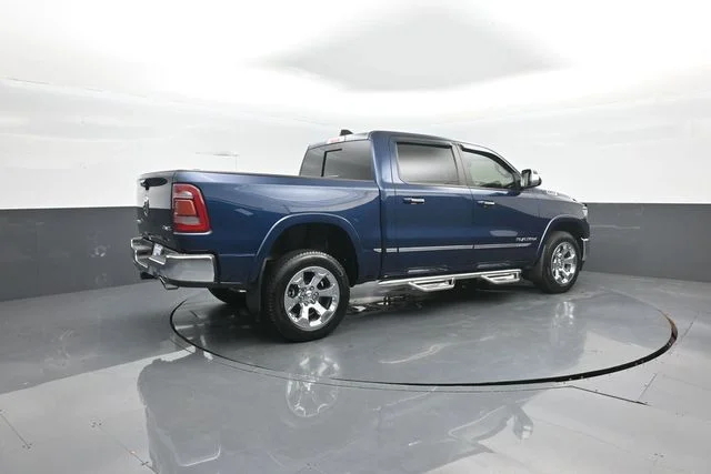 Certified Used 2020 Patriot Blue Pearlcoat Ram Laramie image 8