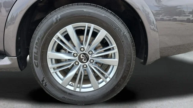 Used 2024 Anthracite Gray INFINITI Luxe image 68