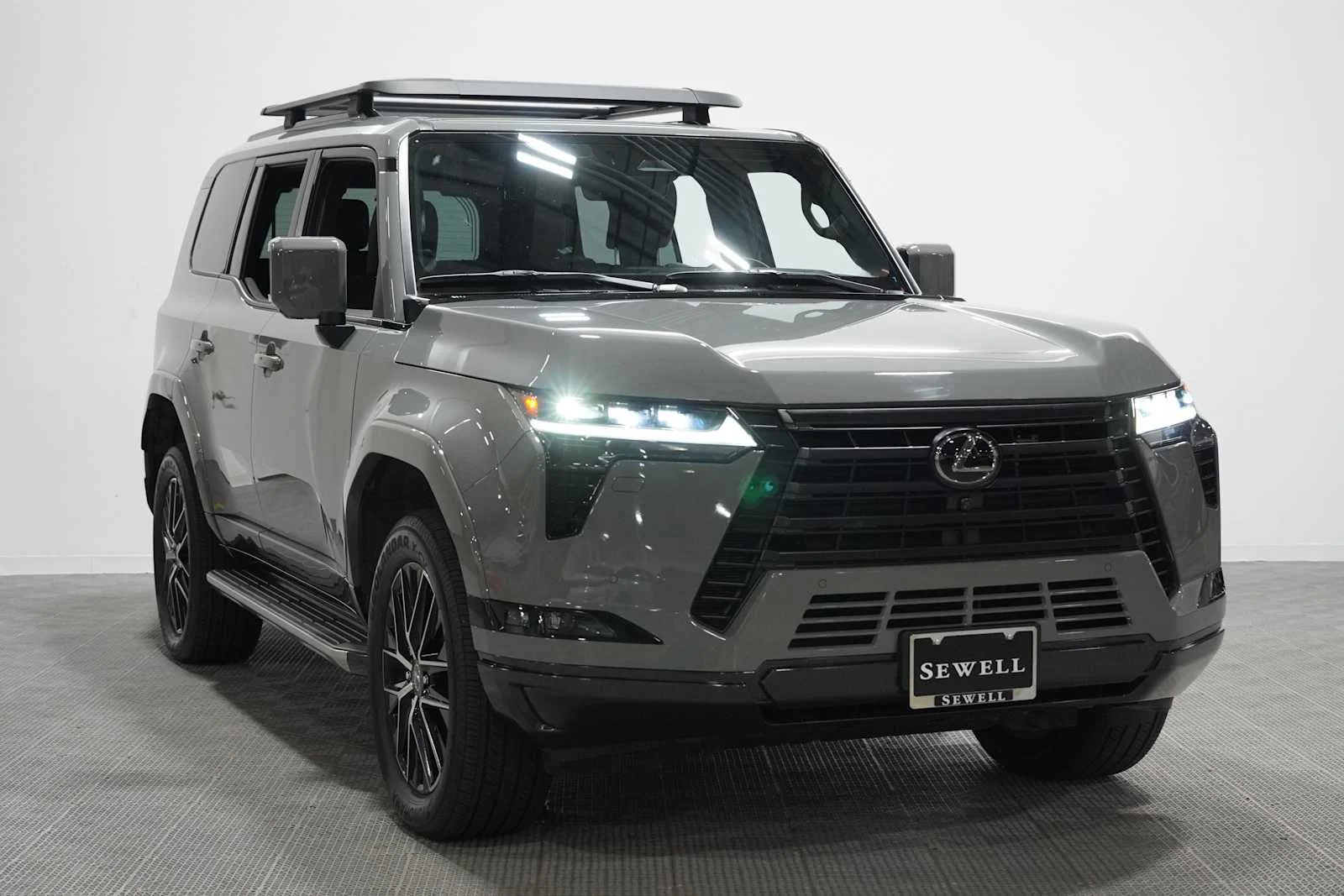 Used 2024 Incognito Lexus Premium+ image 3