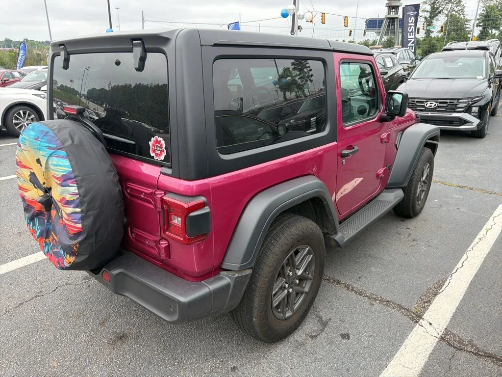 Used 2024 Red Jeep Sport S image 5