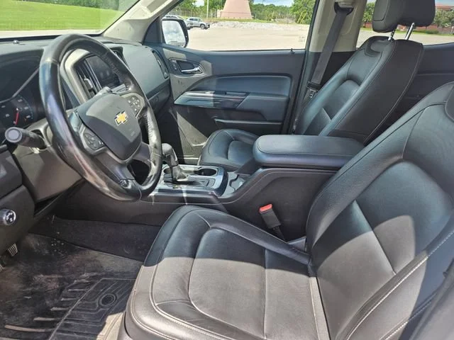 Used 2019 SUMMIT WHITE Chevrolet 4WD Z71 image 9