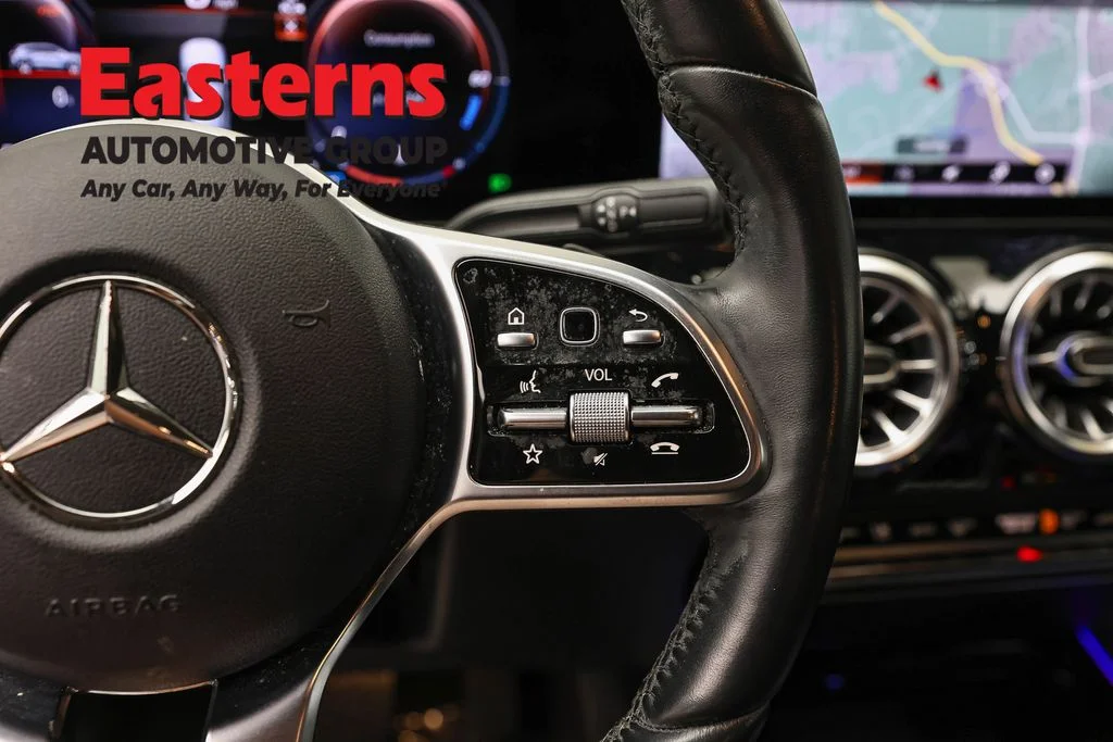 Used 2023 Black Mercedes-Benz GLA 250 image 16