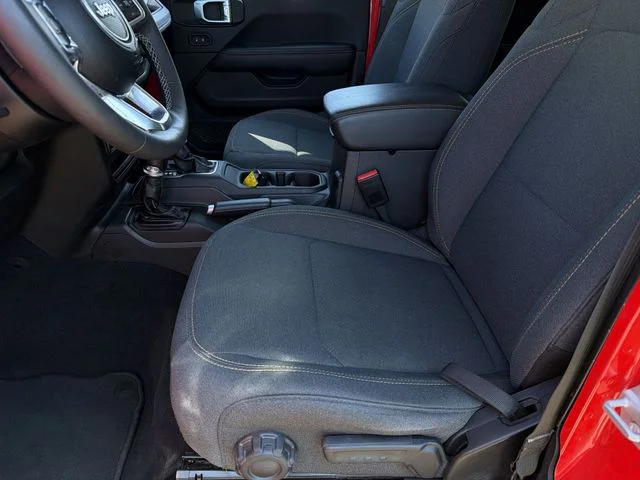 Used 2025 Red Jeep Sahara image 21