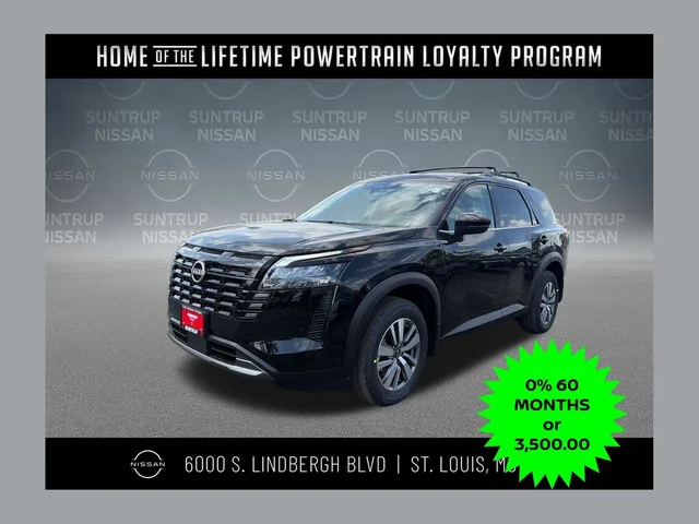 2026 Nissan Pathfinder SL