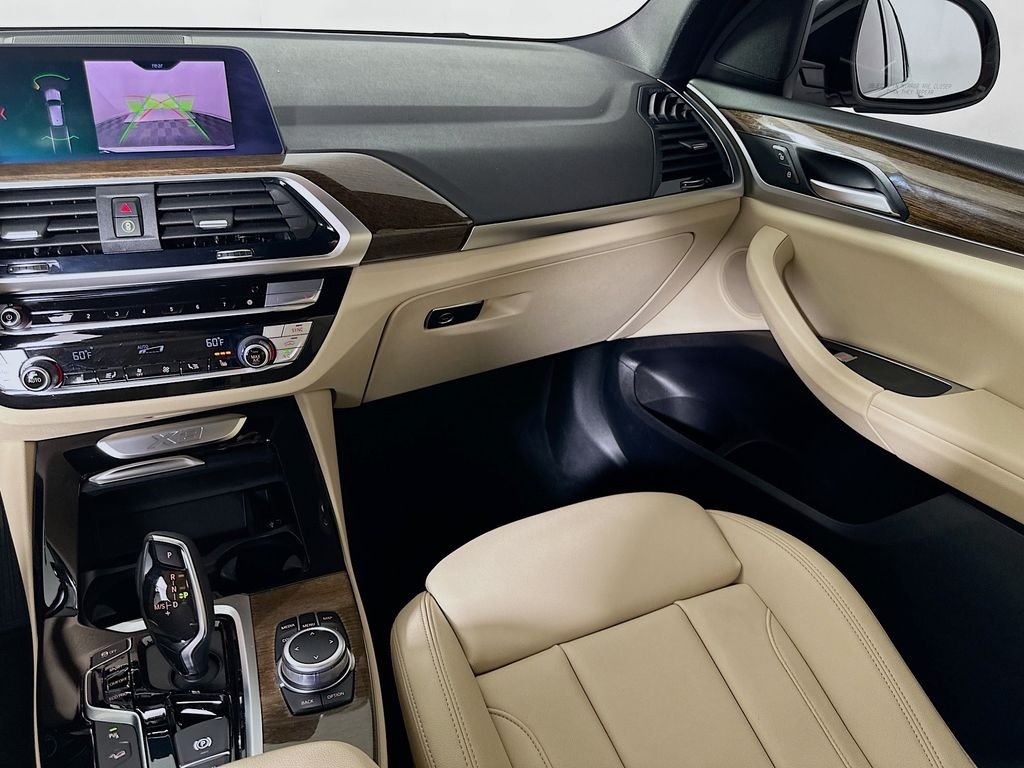 Used 2020 Mineral White Metallic BMW xDrive30i image 24