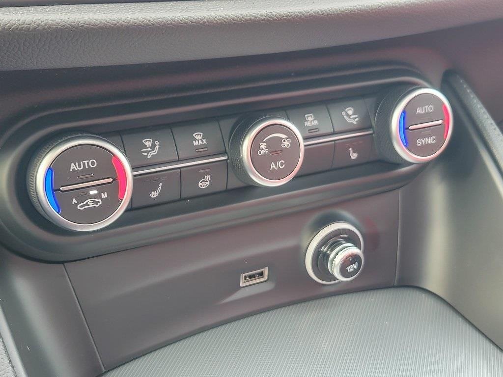 2025 ALFA ROMEO STELVIO - Image 14