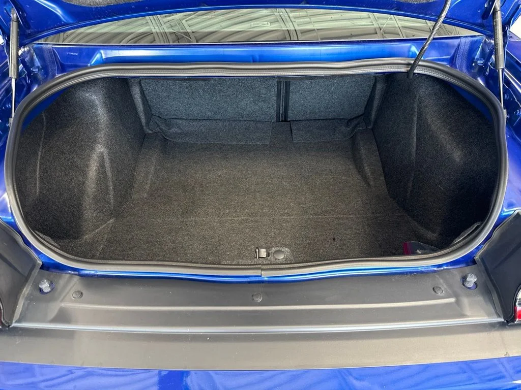 Used 2022 Blue Dodge SRT Hellcat image 10
