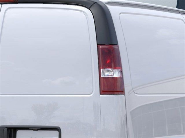 2025 GMC Savana Cargo Work Van - Photo 11