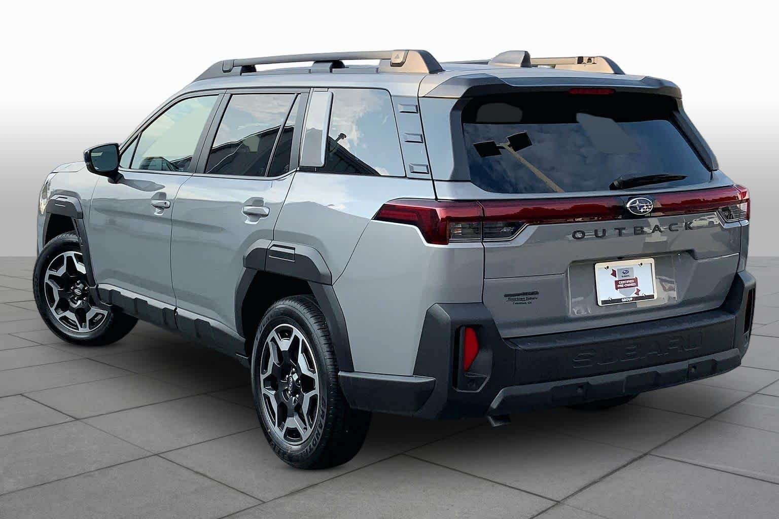 Used 2026 River Rock Pearl Subaru Touring image 11