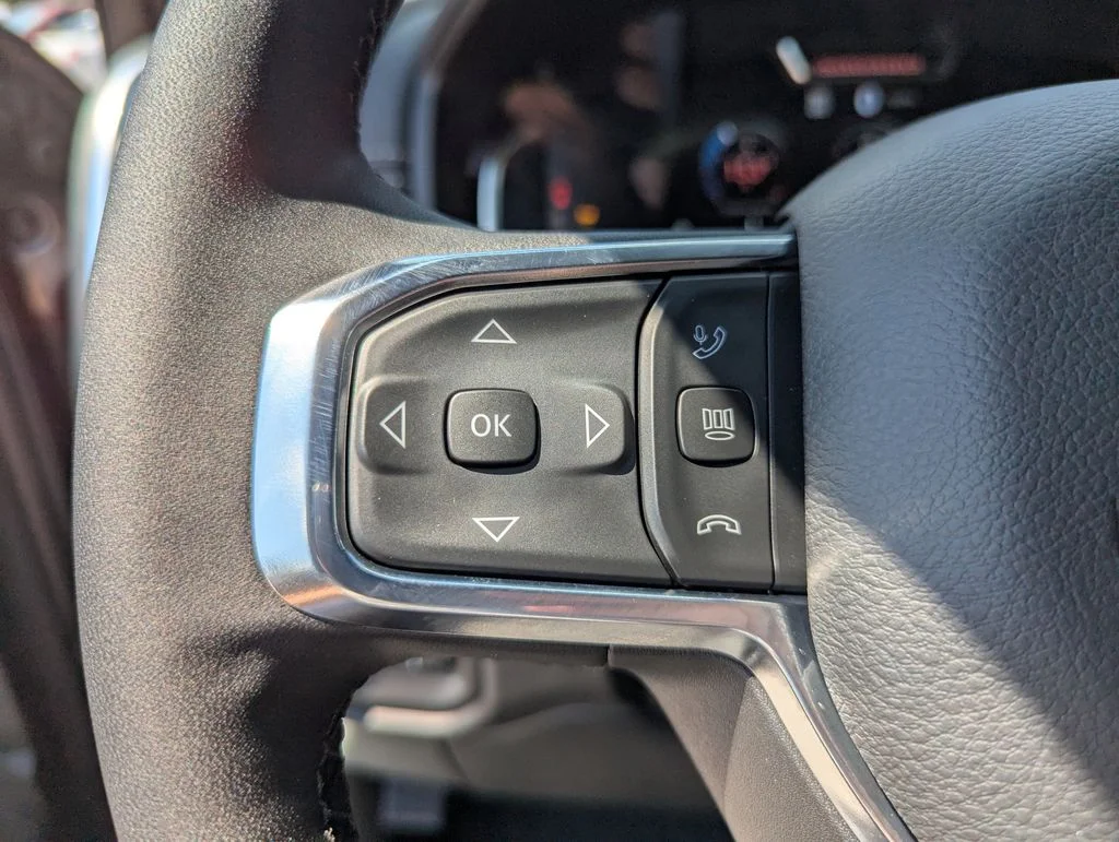 2025 RAM 3500 Laramie - Photo 21