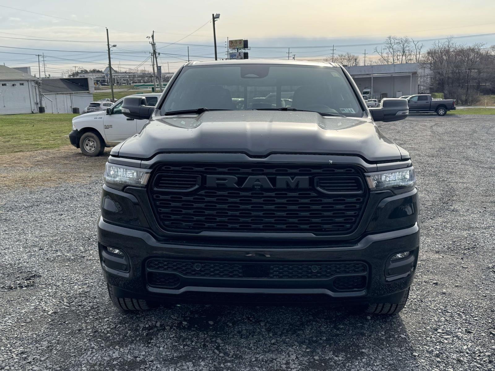 New 2026 Diamond Black Crystal Pearl-Coat Exterior Paint RAM Big Horn image 25