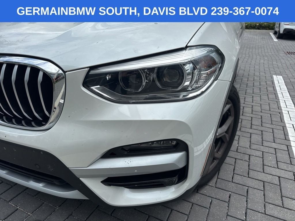Used 2021 White Metallic BMW xDrive30i image 10