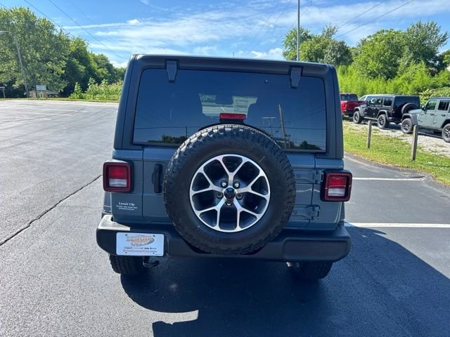 New 2026 Anvil Clear-Coat Exterior Paint Jeep Sport S image 6