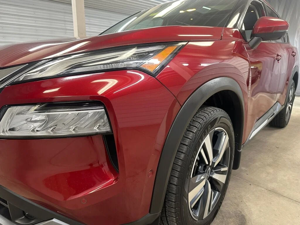 Certified Used 2022 Scarlet Ember Tintcoat Nissan SL image 34