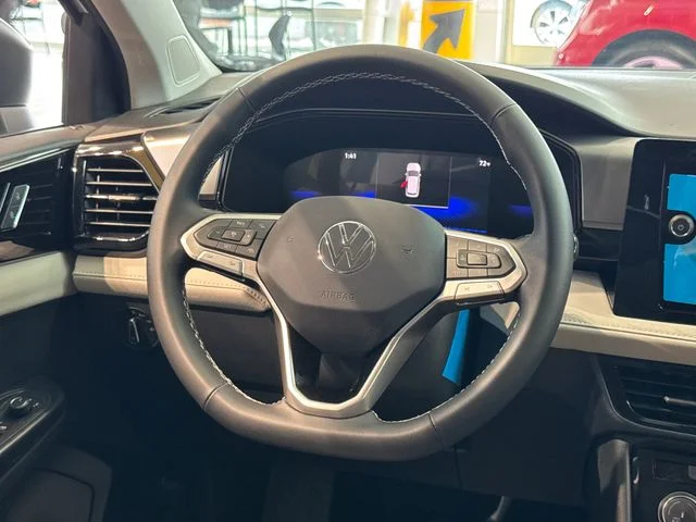 New 2027 Pure White Volkswagen 1.5T S image 29