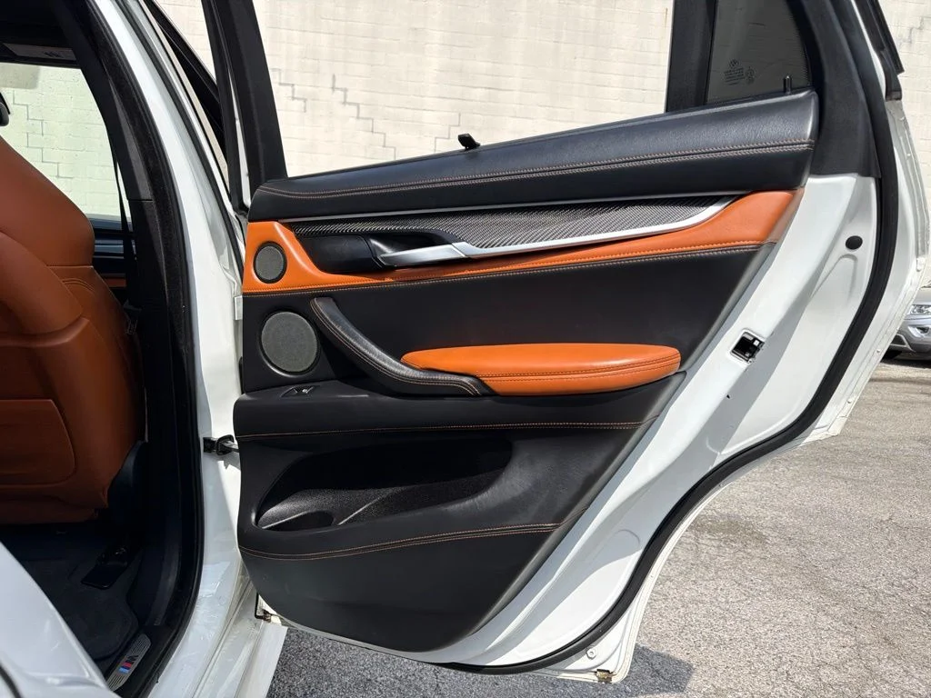 Used 2016 White BMW Base image 15