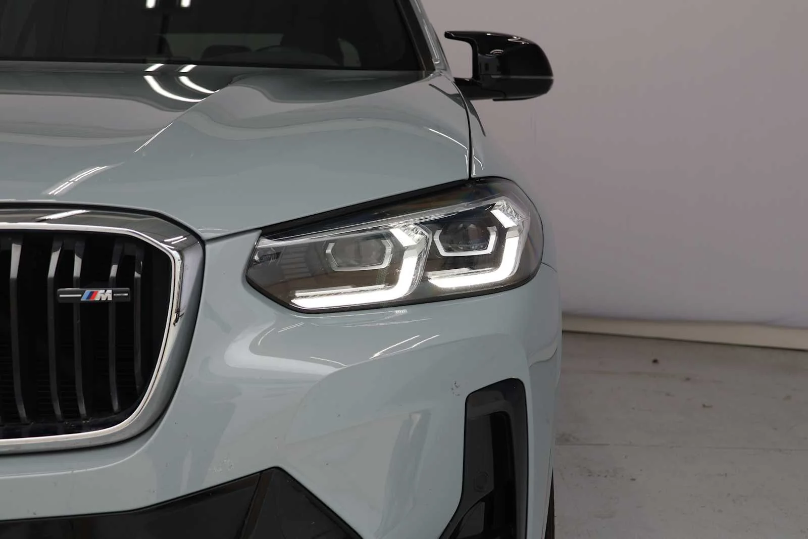Used 2024 Brooklyn Grey Metallic BMW M40i image 5