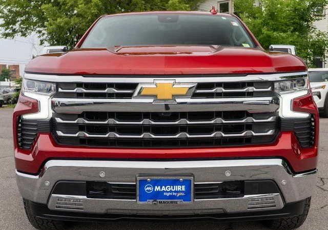 Used 2025 Red Chevrolet LTZ image 3
