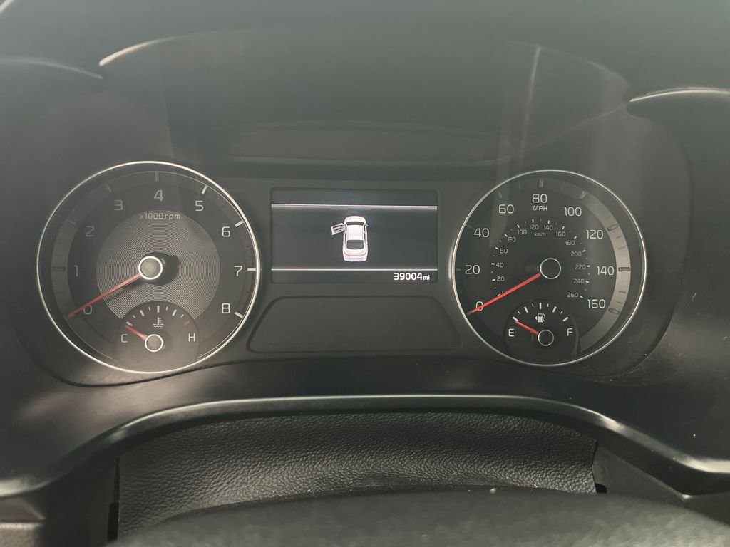 Used 2024 Gray Kia LXS image 17