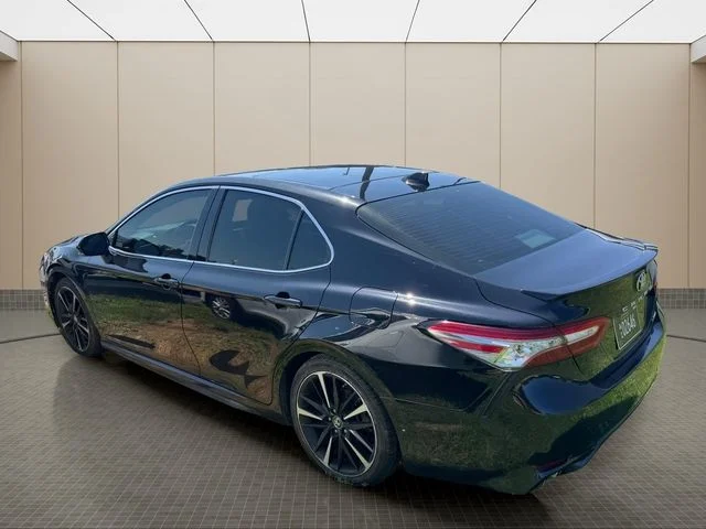 Used 2019 Black Toyota XSE V6 image 19