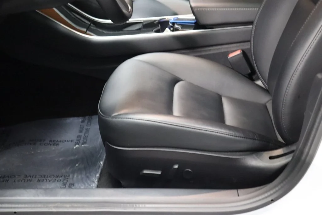 Used 2020 Pearl White Multi-Coat Tesla Long Range image 27
