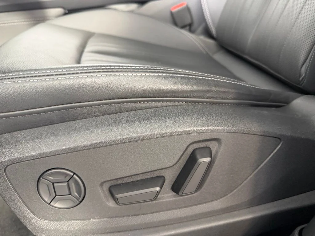 Used 2024 Gray Audi Premium Plus image 25