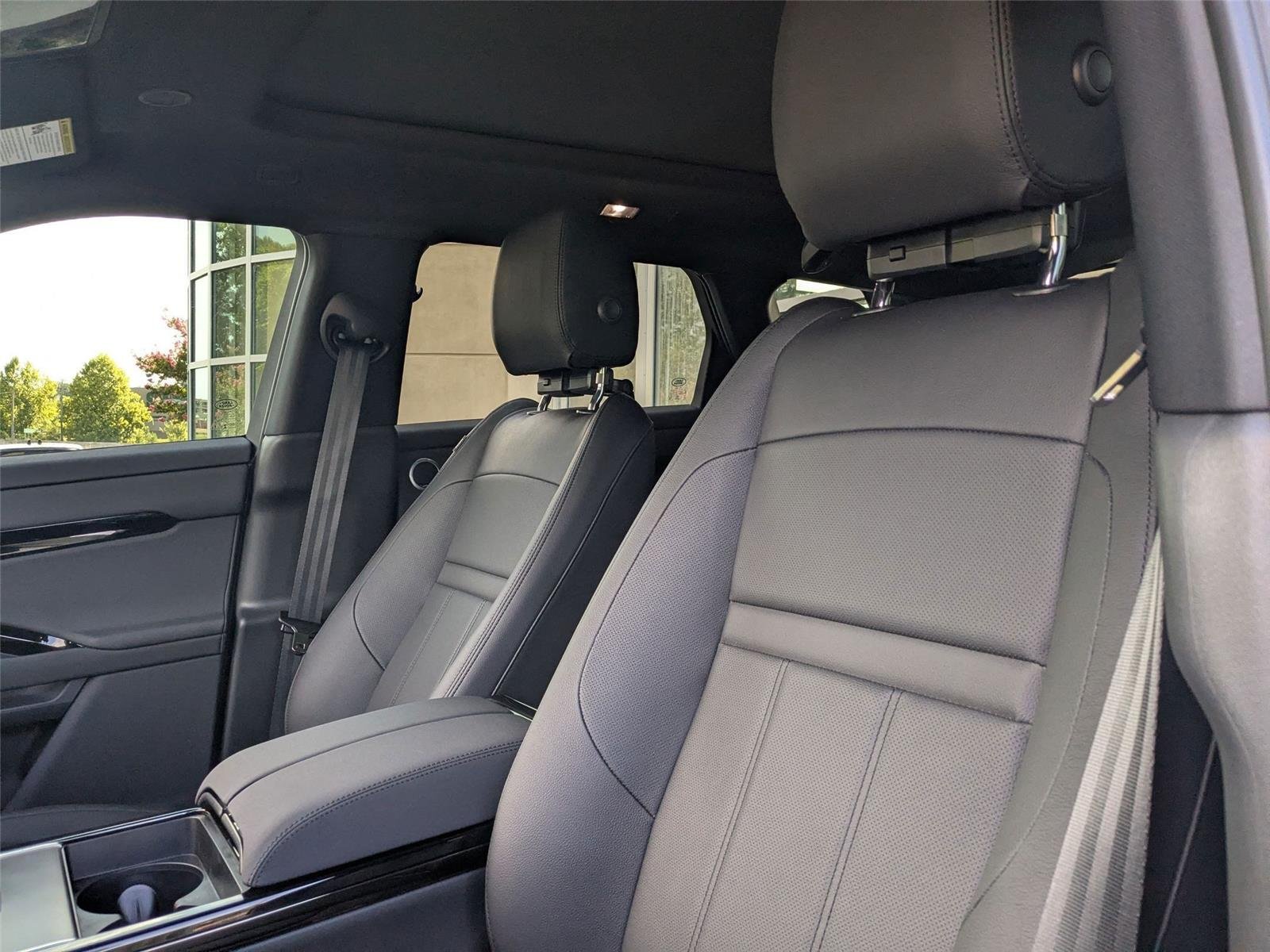 Used 2026 Fuji White Land Rover Core S image 14