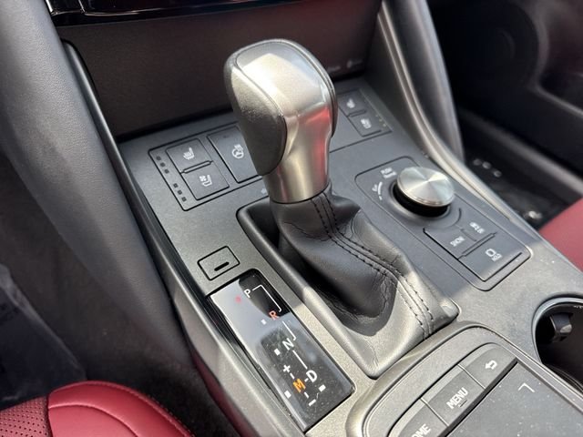 2024 Lexus IS 300 - Photo 20