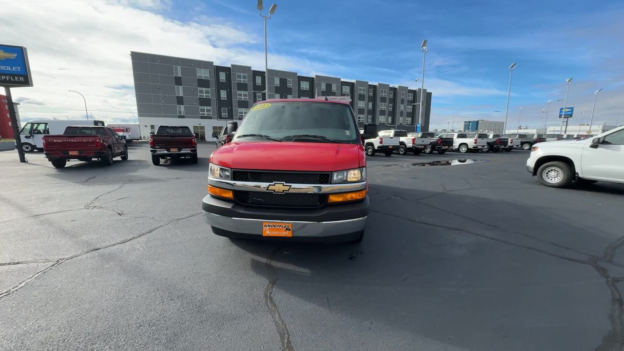 2025 Chevrolet Express Cargo Work Van - Photo 27