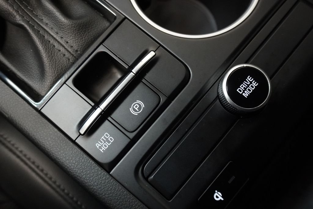 Used 2023 Black Kia GT-Line image 25