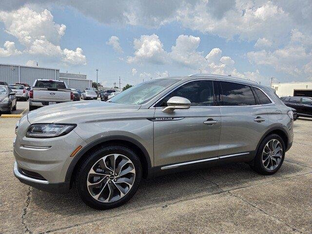 Used 2023 Jewel Sandstone Metallic Premium Colorant Lincoln Reserve image 9