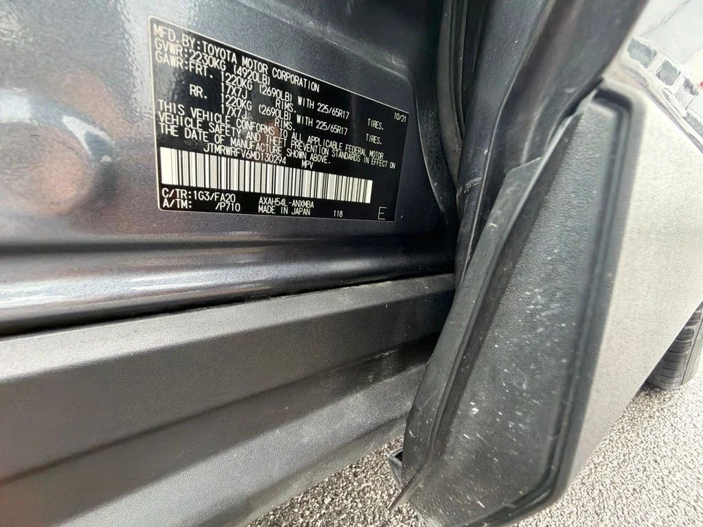 Used 2021 Gray Toyota XLE image 47