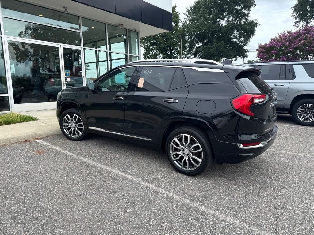 Used 2023 Black GMC Denali image 6