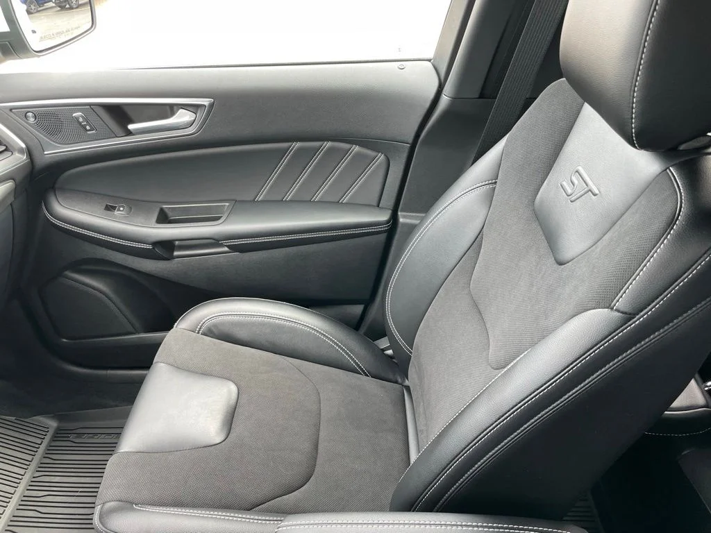 Used 2023 White Metallic Ford ST image 18