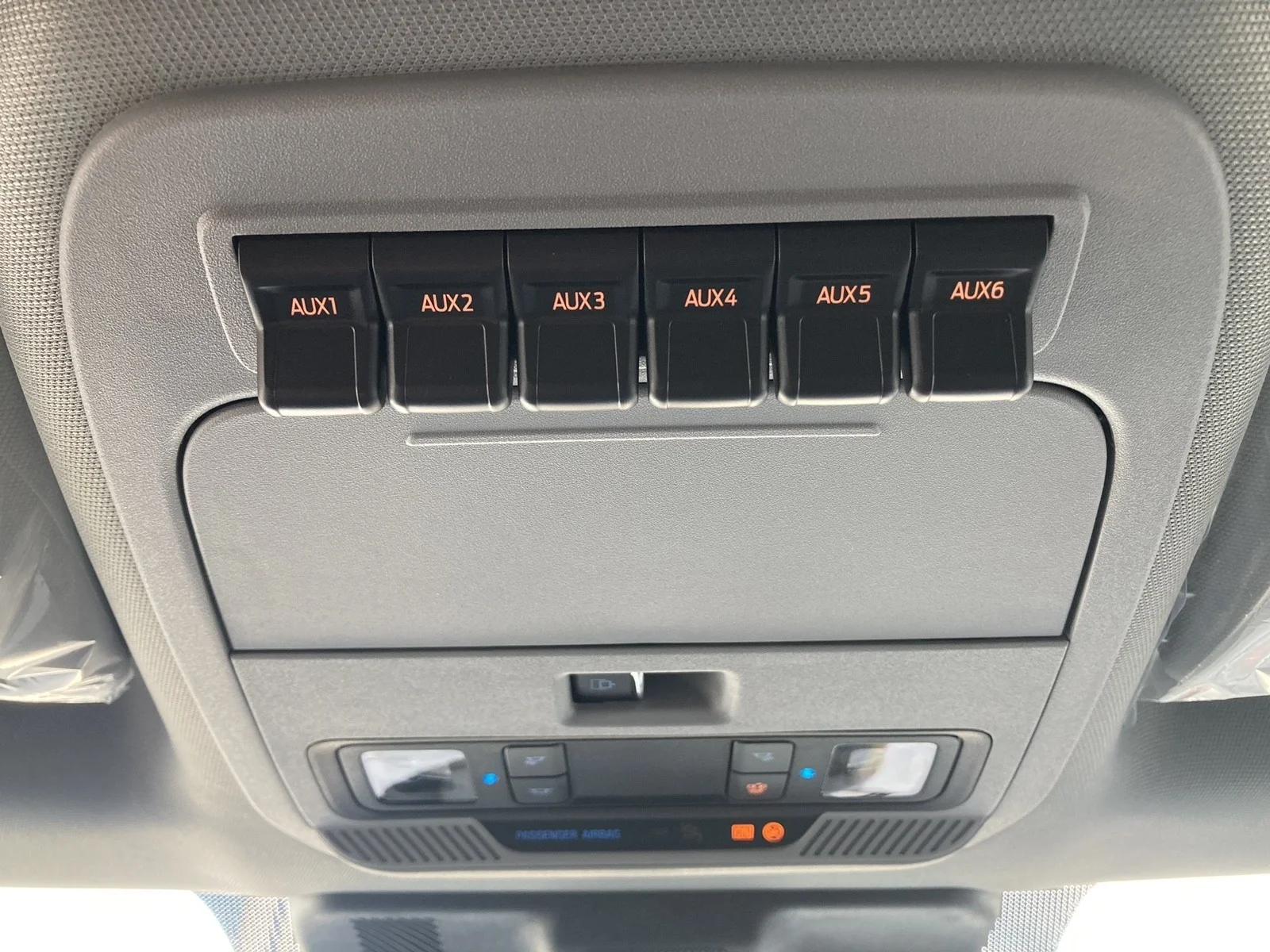 New 2026 Carbonized Gray Metallic Ford F-250® XL image 15