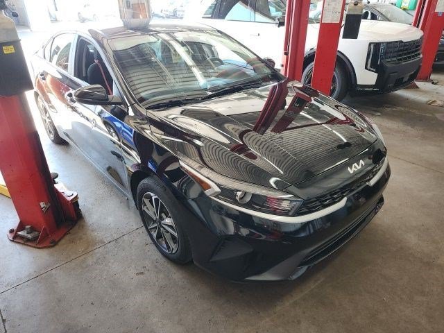 Used 2023 Aurora Black Kia LXS image 26