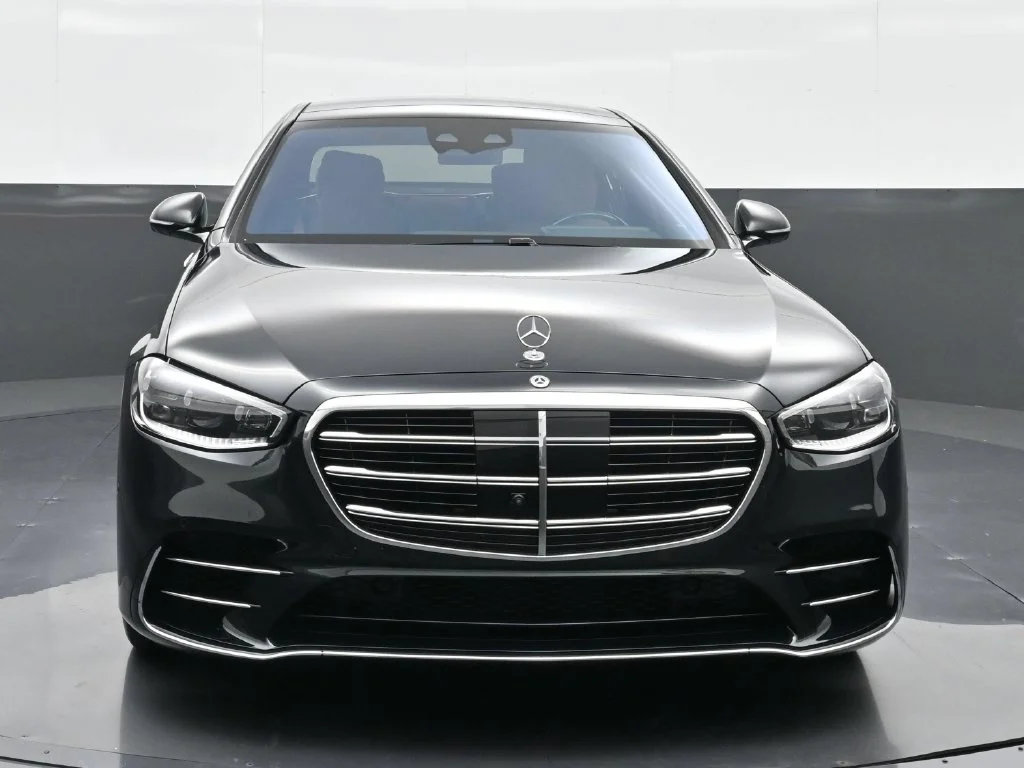 Used 2026 Black Mercedes-Benz S 580 image 15