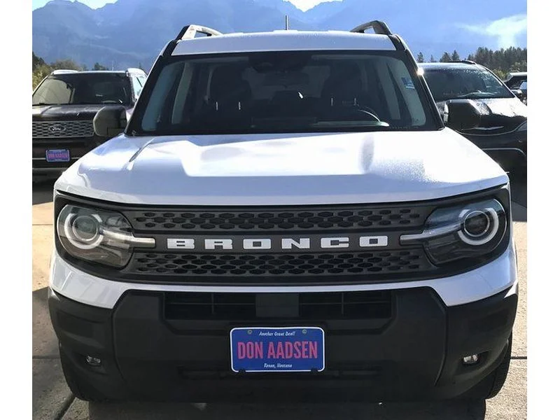 New 2025 Oxford White Ford Big Bend® image 2