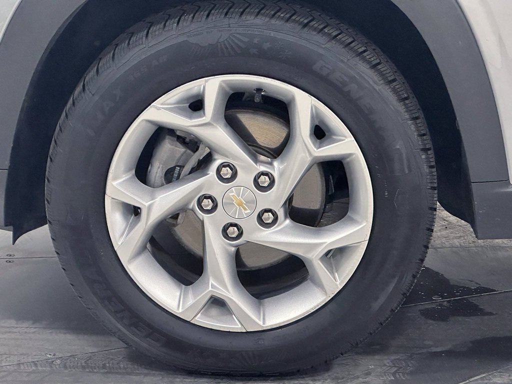 Used 2024 Gray Chevrolet LS image 34