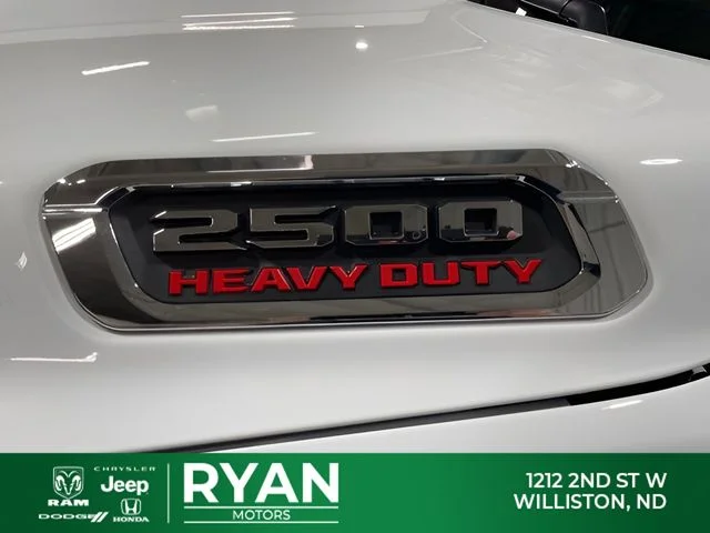 2025 RAM 2500 Tradesman - Photo 11