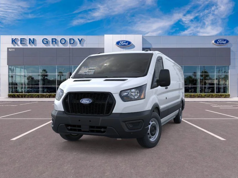 New 2026 Oxford White Ford Base image 2