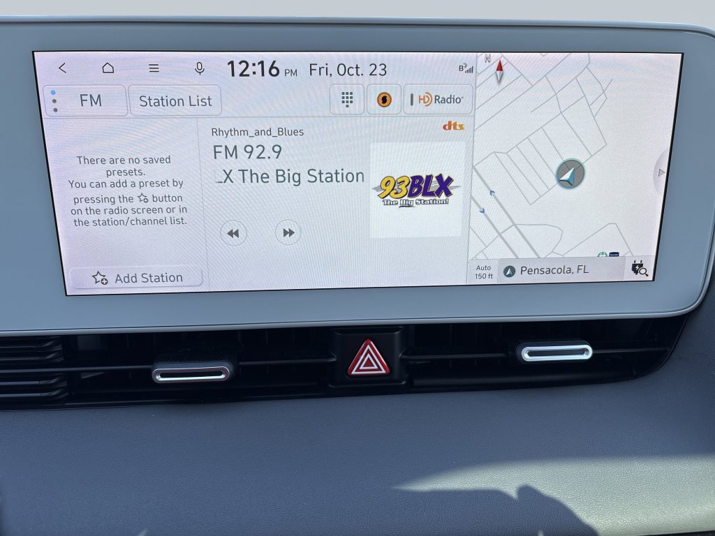 Certified Used 2024 Cyber Gray Hyundai Limited image 21