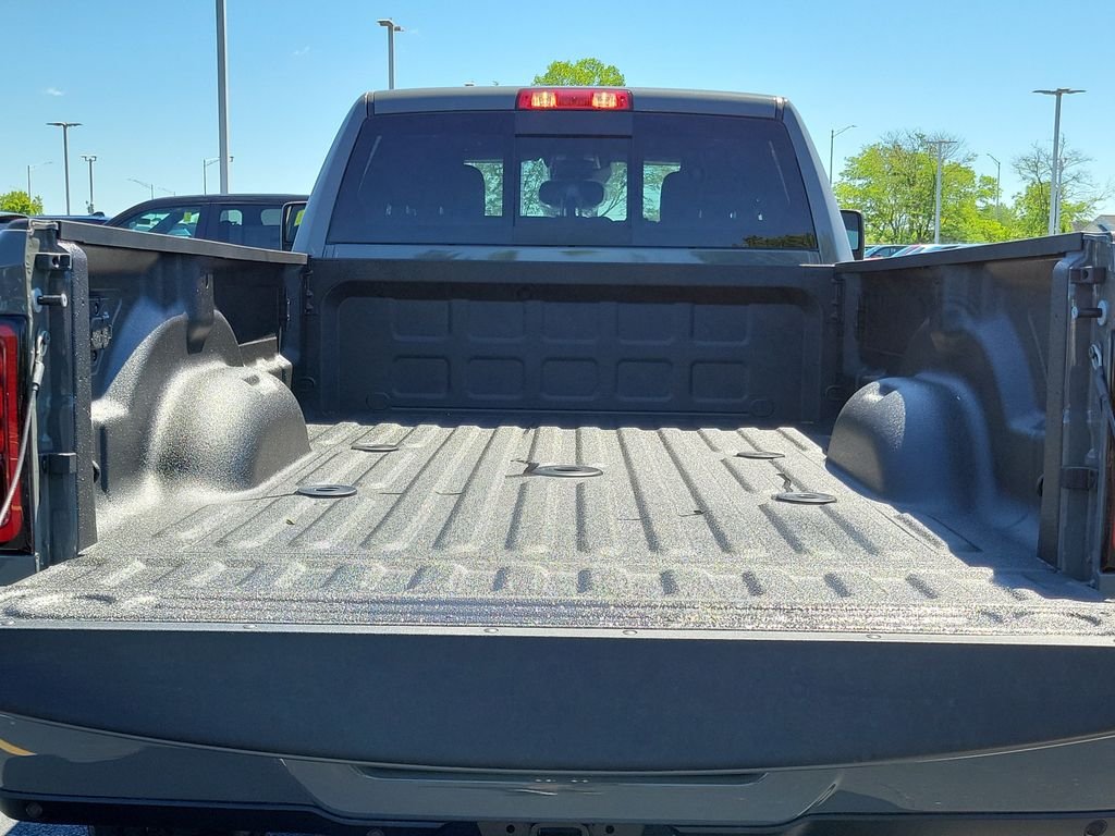 New 2026 Ceramic Gray Clear-Coat Exterior Paint RAM Tradesman image 8