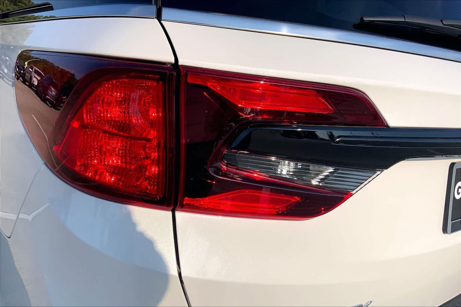 New 2027 Platinum White Pearl Honda Elite image 14